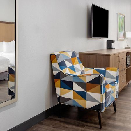 La Quinta Inn & Suites By Wyndham فالدوستا المظهر الخارجي الصورة
