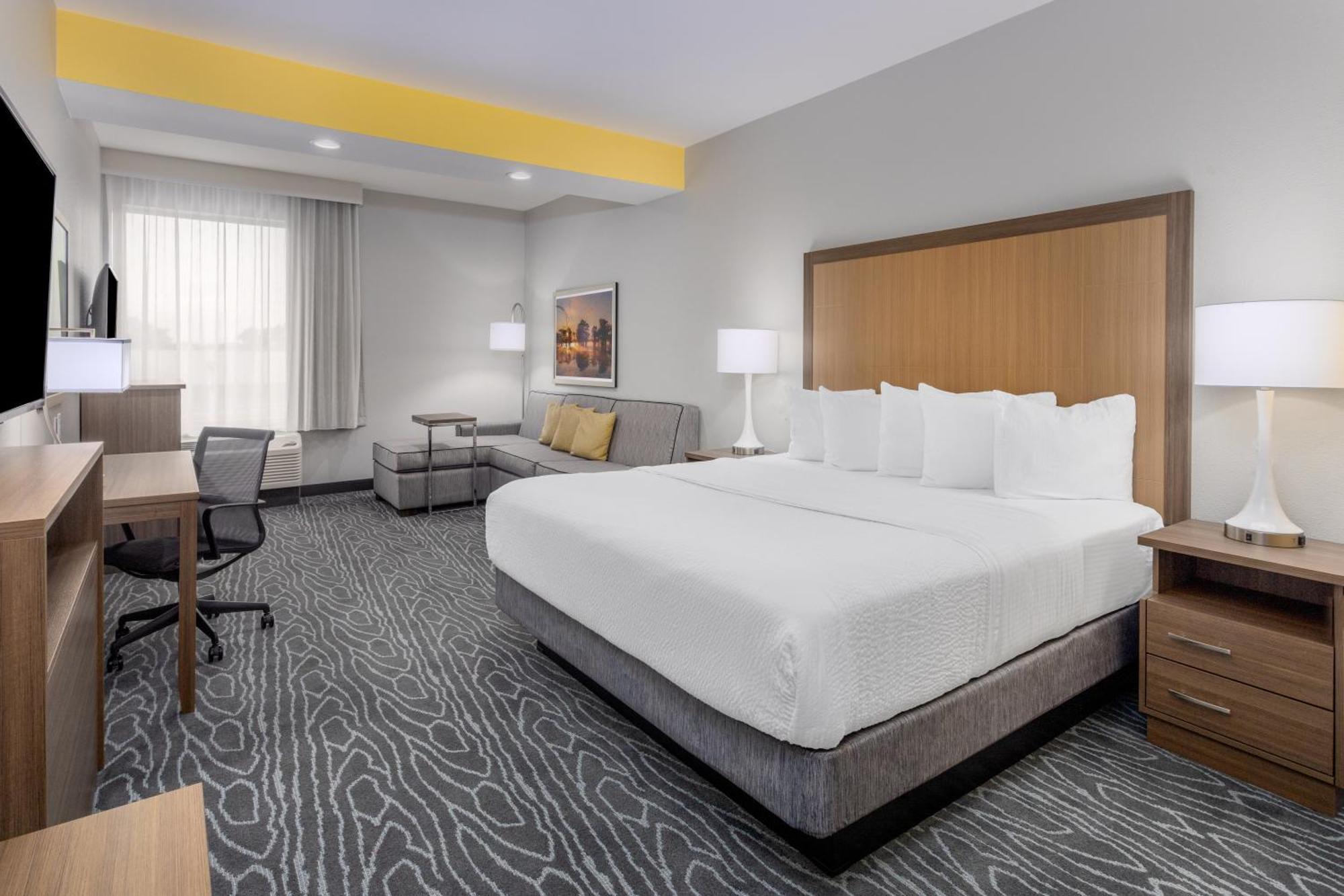 La Quinta Inn & Suites By Wyndham فالدوستا المظهر الخارجي الصورة